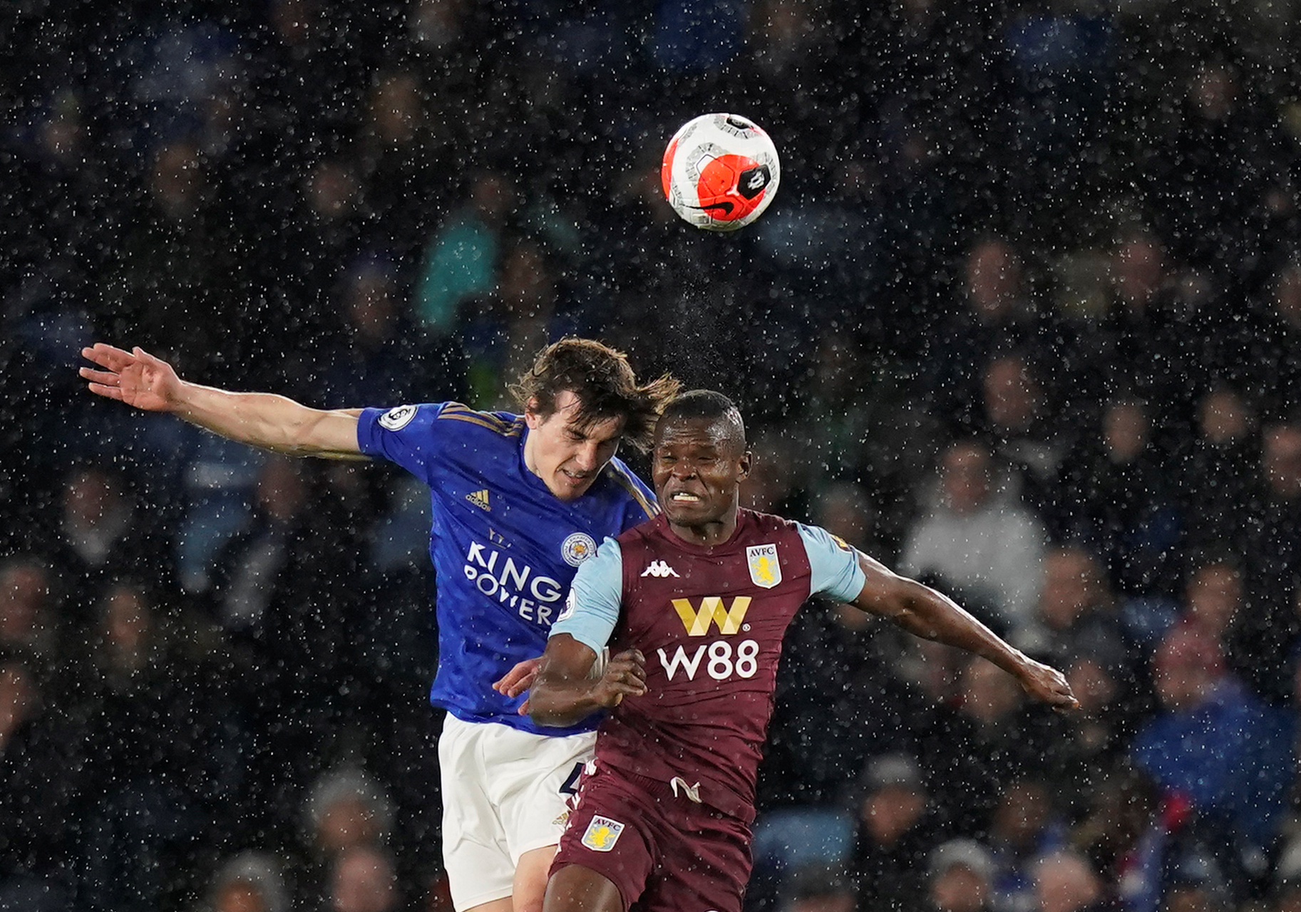 谢什科凭借 谢什科凭借